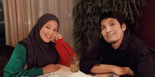 Sudah Berbulan-Bulan Pisah Rumah, Keluarga Sampai Turun Tangan Pertahankan Pernikahan Desta dan Natasha Rizky