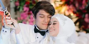 Sudah Halal: Lesti Pamer Potret Mesra Cium Bibir Rizky Billar, Dunia Serasa Milik Berdua!