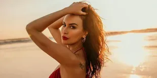 Sudah Jadi Mualaf, Agama Sophia Latjuba Kembali Jadi Pertanyaan Gara-gara Kalung Salib