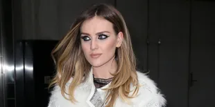 Sudah Move On Dari Zayn, Perrie Edwards Gandeng Pria Misterius
