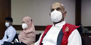 Sudah Sembuh Covid-19, Mark Sungkar Minta Tunda Sidang