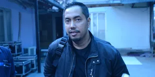 Sunan Kalijaga Minta Tolong Untuk Koreksi Bahasa Inggris Salmafina Dengan Lembut