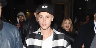 Super Iseng, Justin Bieber Menyamar Jadi Satpam Paling Kocak