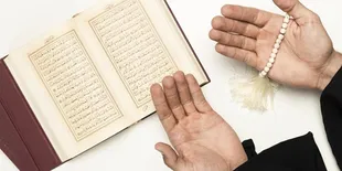 Surat At-Takasur Artinya Beserta Bacaan Latin dan Keutamaannya