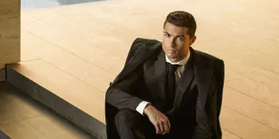 Susahnya Jadi Ronaldo, Niat Cuma Minum Teh di Cafe Tapi Jadinya..