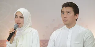 Syahrini Ikut Doakan Ani Yudhoyono Bersama Ribuan Anak Yatim Piatu
