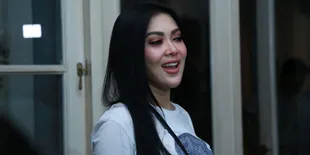 Syahrini Isi Soundtrack Film 'BODYGUARD UGAL-UGALAN' Ciptaan Melly Goeslaw