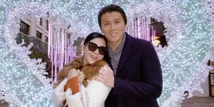 Syahrini Minta Suami Senyum Saat Olahraga, Reino Barack Beri Tawa Palsu