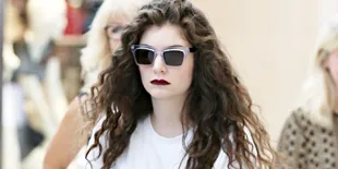 Syarat Lorde Isi Soundtrack 'MOCKINGJAY'