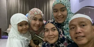 Tak Gelar Open House, Ayu Ting Ting Hanya Berlebaran dengan Keluarga Inti