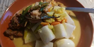 Tak Hanya Opor! Ini 7 Resep Sayur Ketupat Betawi yang Cocok untuk Menu Lebaran