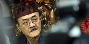 Dilaporkan 1000 Orang Pun Eyang Subur Santai