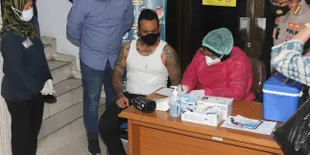 Tak Rasakan Sakit Ketika Divaksin, Jerinx: Masih Bisa Main Drum
