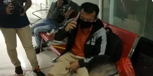 Tak Terbendung, Isak Tangis Yaman Usai Dapat Kabar Istri dan 3 Anaknya Jadi Korban Jatuhnya Pesawat Sriwijaya Air