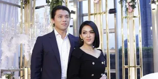 Tak Undang ke Pernikahan, Papa Angkat Ungkap Syahrini Beri Kabar Temukan Pria Baik Pada 8 Agustus 2018