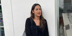 Takut Emosinya Tak Terkontrol, Tamara Tyasmara Sempat Tidak Mau Hadiri Sidang Kasus Kematian Putranya