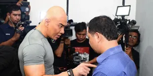 Tak Suka 'Banci'. Deddy Corbuzier Berburu Haters