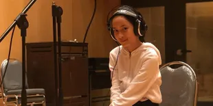 Tampil di Pembukaan Asian Para Games, Shanna Shannon Dibilang Mirip Chelsea Islan