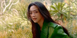 Tang Wei Tampil Unik di Sampul VOGUE China April 2026, Pemotretan di Kebun Sayur Viral