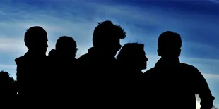 Tanggal Cantik Untuk Pemutaran Perdana Film '5 CM'