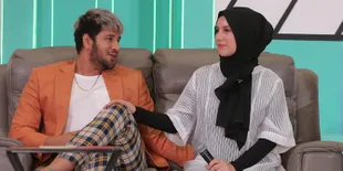 Tangis Irish Bella Pecah Saat Ziarah ke Makam Putri Kembarnya Untuk Pertama Kali