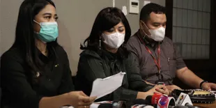 Tangis Yuyun Sukawati Pecah Saat Mendengar Duplik Fajar Umbara