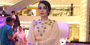 Tanpa Iming-Iming, Anak Ussy Sulistiawaty Lakukan Puasa Penuh