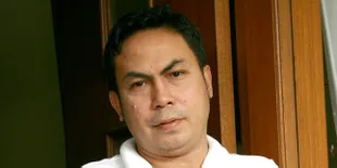 Tata Dado Tutup Usia Dengan Wajah Tersenyum