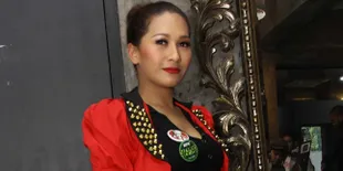 Tata Janeeta Tetap Jaga Silaturahmi Dengan Keluarga Mantan Suami