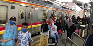 Tatanan New Normal, Berikut Aturan Transportasi Mulai dari Kendaraan Pribadi - Pesawat Terbang