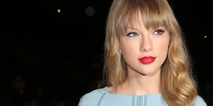 Taylor Swift &#38; Kelly Osbourne Main-Main ke Hutan