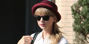 Taylor Swift Tampil Cantik di Iklan Parfum Terbaru