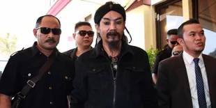 Tebaskan Parang ke Leher Orang, Limbad Dilaporkan ke Polisi