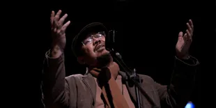 Teddy Snada Angkat Kisah Haru Seorang Anak Berbakti di Zaman Nabi Lewat 'Uwais al Qarni'