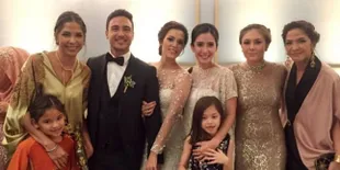 Teman Main Dari Kecil, Wulan Guritno Reuni di Nikahan Hamish Daud