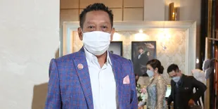 Teman-Teman Artis Belum Bisa Jenguk Tukul Arwana, Begini Penjelasan dari Sang Anak