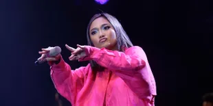 Tepat 2 Tahun Debut Jadi Penyanyi, Marion Jola Beli Rumah Pertama Pakai Uang Sendiri