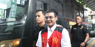 Terancam 12 Tahun Penjara, Vadel Badjideh Memohon Diberi Kesempatan Berkarya Lagi
