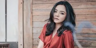 Terjun Jadi Penyanyi, Gita Sinaga Tulis Lirik Lagunya Sendiri