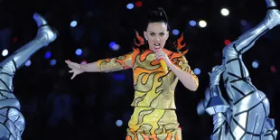Terlalu Semangat, Antrian Masuk Konser Katy Perry Sedikit Ricuh