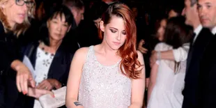 Terlalu Sibuk, Kristen Stewart Tak Sempat Rawat Mobil Mewahnya