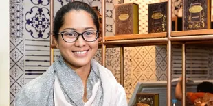 Terlihat Gandeng Cowok di IMA Awards, Prisia Nasution Pacaran?