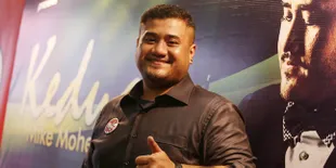 Terlihat Sehat, Cakra Khan Shock Mike Mohede Meninggal Dunia