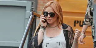 Ternyata, Lindsay Lohan Masih Pakai Obat-Obatan Terlarang