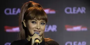 Terry Putri Setuju Miss World 2013 Tetap Digelar