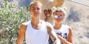 Tertangkap Kamera! Justin Bieber Gandeng Mesra Sofia Richie