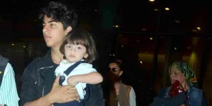 Tertegun Mata Menerawang, AbRam Khan Makin Imut dan Menggemaskan