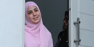 Terungkap! Ini Alasan Risty Tagor Mantap Cerai Dari Stuart Collin