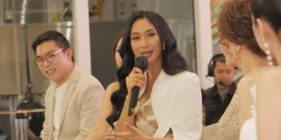 Tetap Cantik di Usia 45, Happy Salma Ungkap Rahasia Menjaga Kecantikan yang Alami