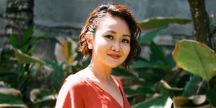 Tetap Dandan Walaupun di Rumah Aja, Cici Panda Curhat Cara Latih Kesabaran Hadapi Anak